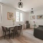 Hurban Apartments Anastasio 12 Park